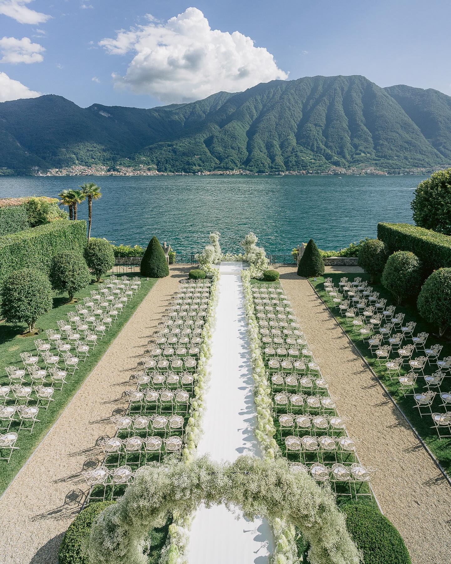 Choosing the Perfect Ceremony Layout for Your Wedding